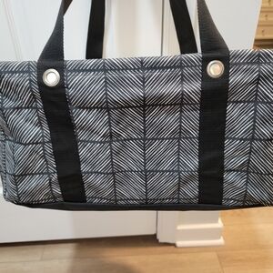 Thirty-One's Medium Utility Tote- in excellent condition.